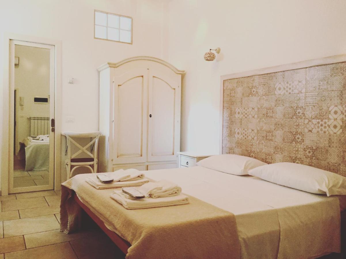 Donna Nina Hotel Monopoli Exterior foto